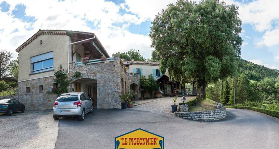 Piégros-la-Clastre "Le Pigeonnier" Chambre D'Hote المظهر الخارجي الصورة